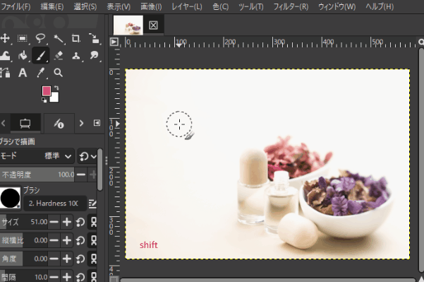 Shiftキーを押して直線を描画している様子